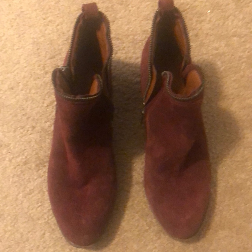 Lucky Brand Stylish Booties